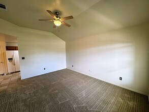 5000 John David Dr in Killeen, TX - Building Photo - Building Photo
