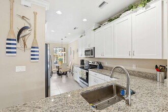 9441 Benvenuto Ct in Naples, FL - Building Photo - Building Photo