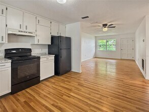 1410 N Tropical Ave in Avon Park, FL - Building Photo - Building Photo