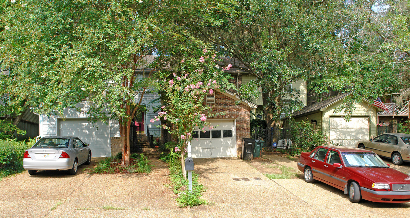 425-429 Teal Ln in Tallahassee, FL - Building Photo