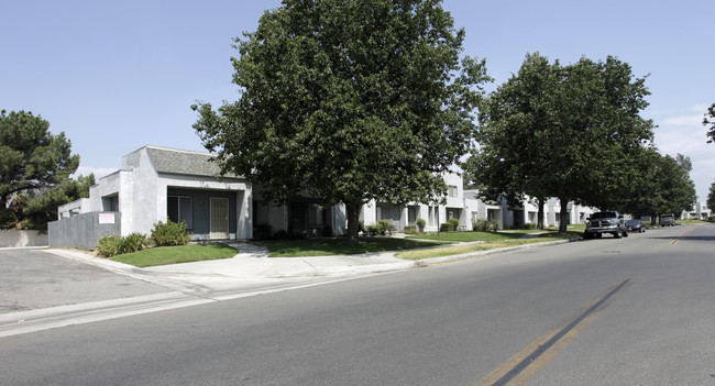 1520 Coulston in San Bernardino, CA - Building Photo - Building Photo