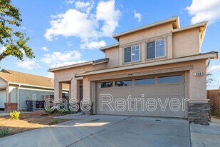 630 Pombo Square Dr in Tracy, CA - Building Photo