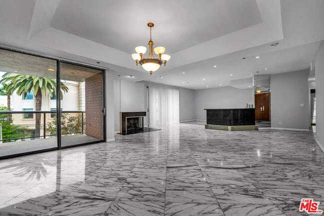 property at 125 N Gale Dr