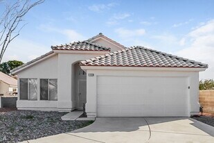 4400 Sandhorse Ct in Las Vegas, NV - Building Photo