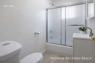 4567 Pickford St in Los Angeles, CA - Building Photo - Building Photo