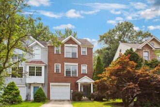 2252 Commissary Cir in Odenton, MD - Building Photo - Building Photo