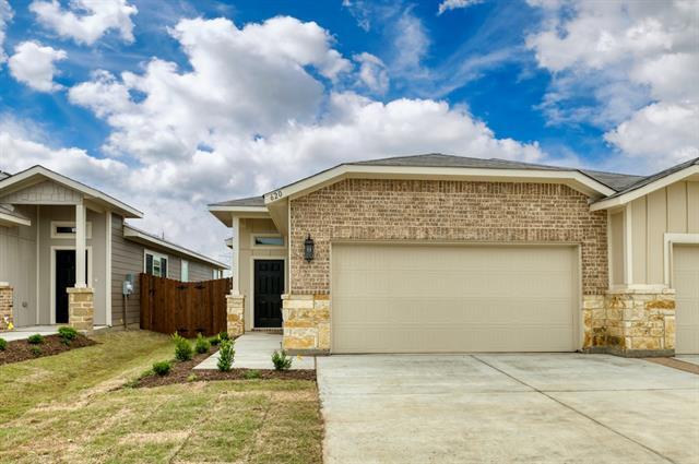 620-616 Harvest Moon Dr in Venus, TX - Building Photo