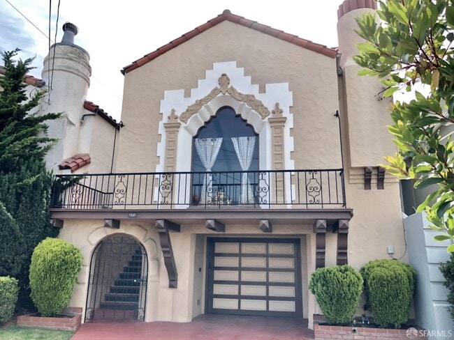 property at 1537 34th Ave