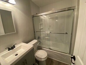 7122 Longstreet Dr in Raleigh, NC - Building Photo - Building Photo