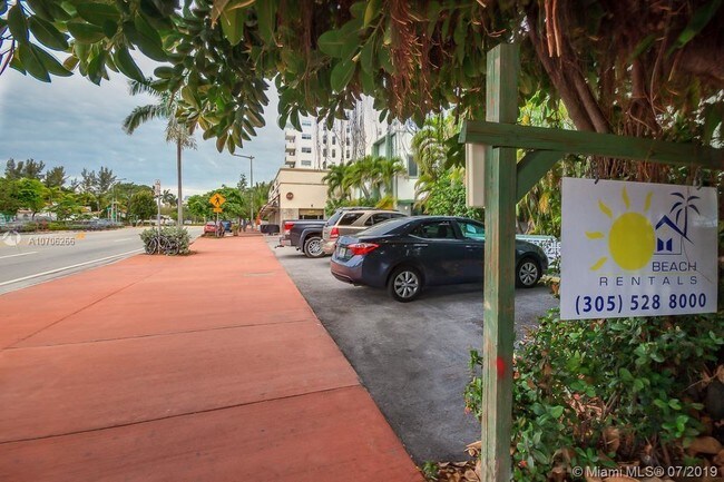 1334 Alton Rd-Unit -B1 in Miami Beach, FL - Building Photo - Building Photo