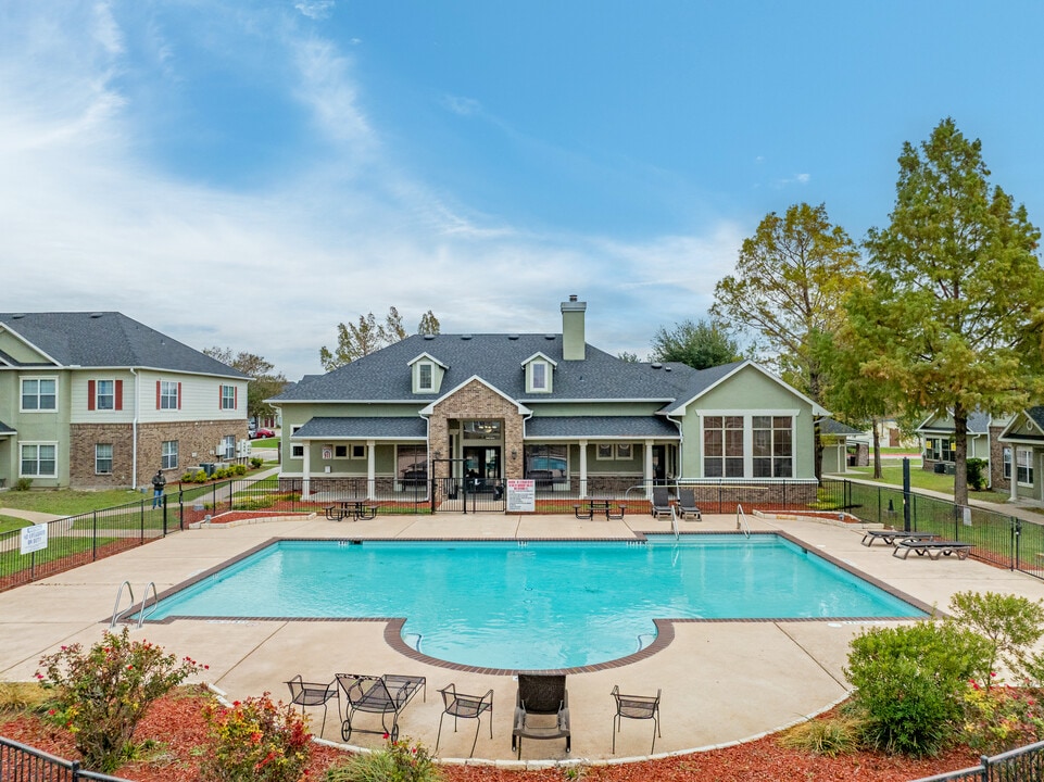 Westchester Woods Apartments in Pflugerville, TX - Building Photo