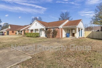 10212 Oak Leaf Dr in Olive Branch, MS - Building Photo - Building Photo