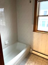 30 Pleasant St, Unit 1 in Woburn, MA - Building Photo - Building Photo