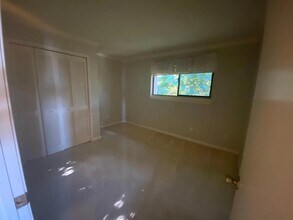 585 Hawthorne St in Monterey, CA - Building Photo - Building Photo