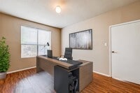 1881 Bering Dr photo'