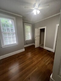 450 Stanley Ave photo'