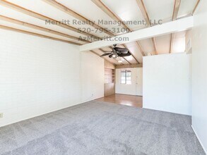 2732 N Montezuma Ave in Tucson, AZ - Building Photo - Building Photo