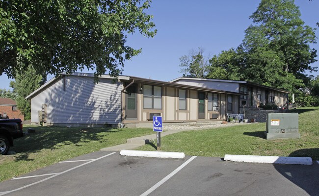 Ashgrove Apartments in Florence, KY - Foto de edificio - Building Photo