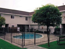 Tehama Palms Apartment