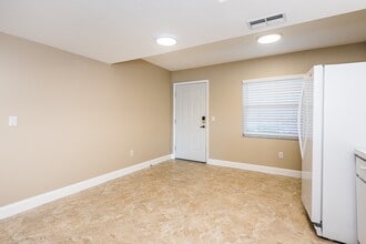 11644 SW Egret Cir in Lake Suzy, FL - Building Photo - Building Photo