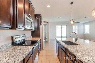18326 W Via Del Sol in Surprise, AZ - Building Photo - Building Photo