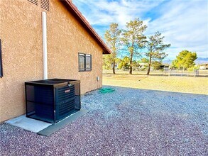 1081 Pluto St in Pahrump, NV - Building Photo - Building Photo