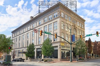 Berry Burk Apartments in Richmond, VA - Foto de edificio - Building Photo