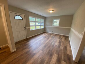 92 My Dr in Oxford, AL - Building Photo - Building Photo