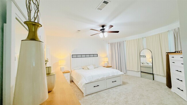 property at 1200 Jasmine Vw Ln