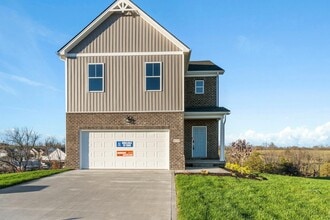824 Copley Pointe Dr in Richmond, KY - Building Photo - Building Photo