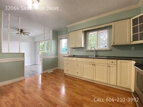 32064 Sandpiper Dr in Mission, BC - Building Photo - Building Photo