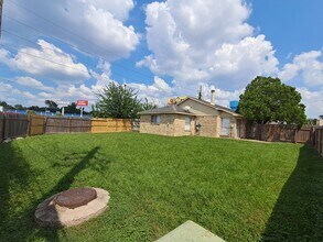 11727 Ridge Run Dr in Houston, TX - Building Photo - Building Photo