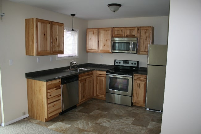 725 Waverly Pl in Whitefish, MT - Building Photo - Building Photo