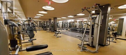 60 Absolute Ave in Mississauga, ON - Building Photo - Building Photo