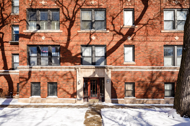 1504 W Cullom Ave in Chicago, IL - Building Photo - Building Photo