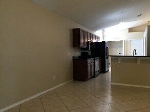 11040 Fairhaven Way in Orlando, FL - Foto de edificio - Building Photo