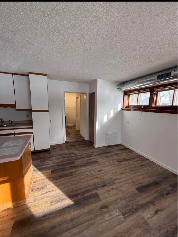 11074 35th St N, Unit lower unit in Lake Elmo, MN - Foto de edificio - Building Photo