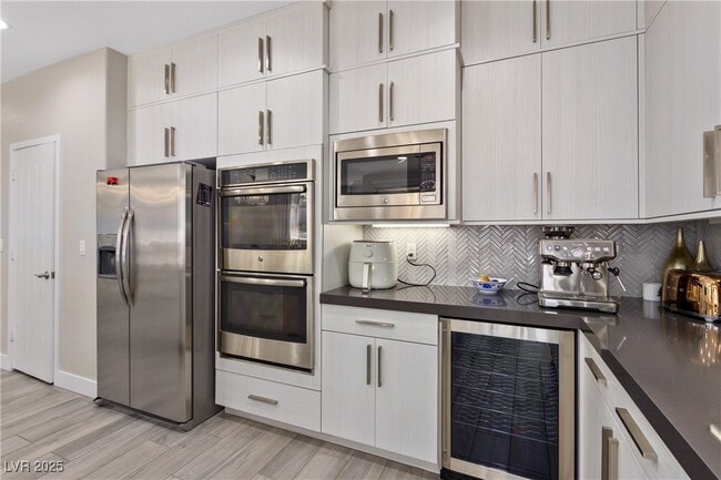 property at 5841 Heavenly Midst Ln