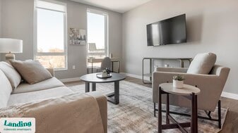 299 DeBaliviere Ave in St. Louis, MO - Building Photo