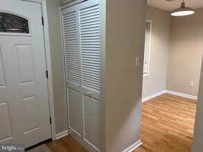 6322 Draco St in Burke, VA - Building Photo - Building Photo