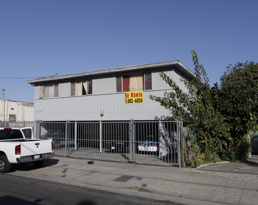 4015 Marathon St in Los Angeles, CA - Foto de edificio