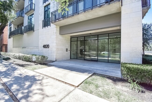 property at 4820 Caroline St