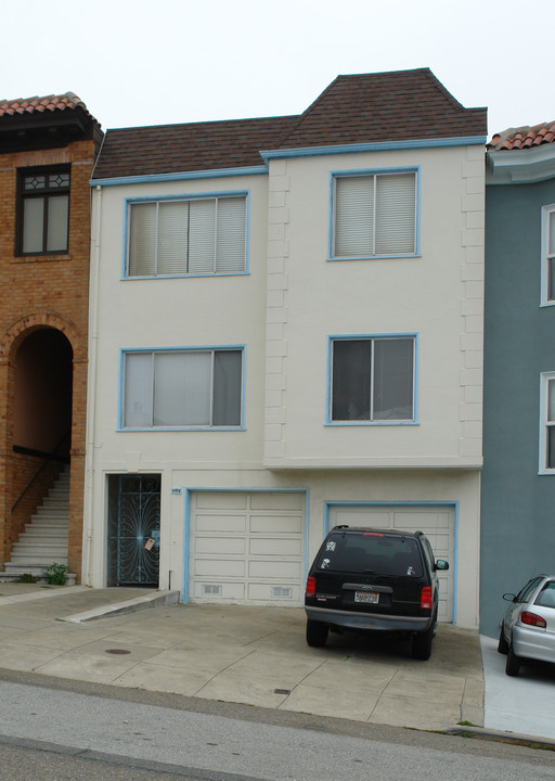 830 32nd Ave in San Francisco, CA - Building Photo