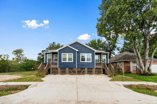 property at 5125 Jezebel St