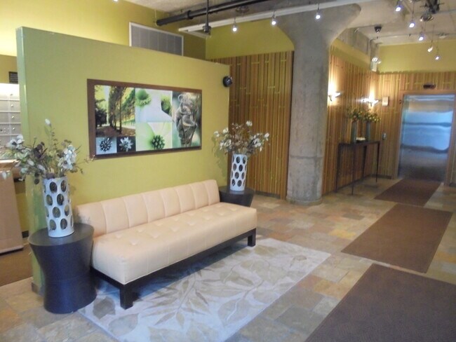1150 W 15th St in Chicago, IL - Building Photo - Building Photo