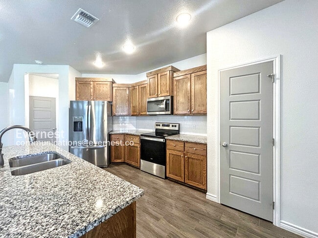 2216 Hornbeam St in Temple, TX - Foto de edificio - Building Photo