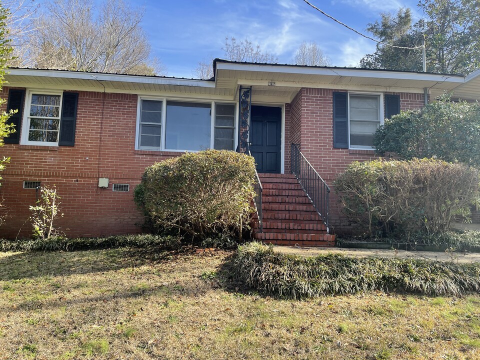 214 Tennant Ave in Columbus, GA - Foto de edificio