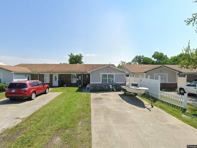 property at 2417 Johnson Dr