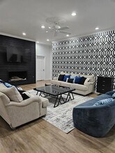 7021 Lattimore Dr in Dallas, TX - Building Photo - Building Photo