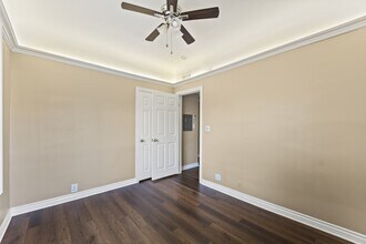 2510 Magnolia Ave in Long Beach, CA - Building Photo - Building Photo